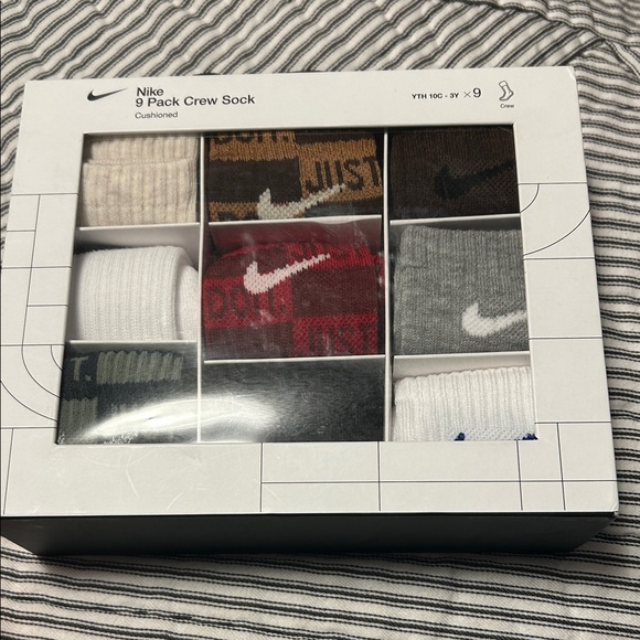 Nike Other - Nike Boys Cushioned Crew Socks 9-Pack - Multicolor